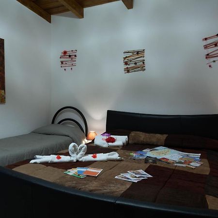 B&B La Gazza Ladra Carmiano  Extérieur photo