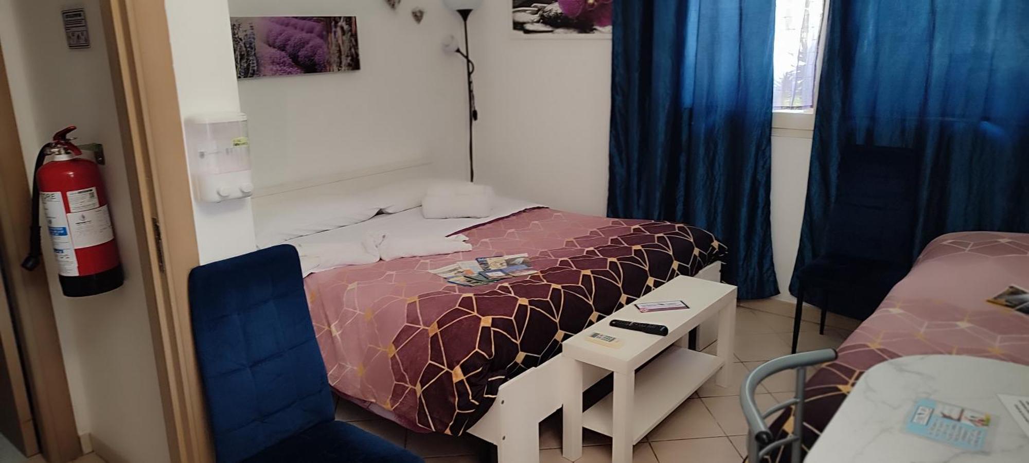 B&B La Gazza Ladra Carmiano  Extérieur photo