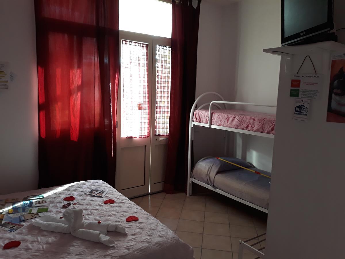 B&B La Gazza Ladra Carmiano  Extérieur photo