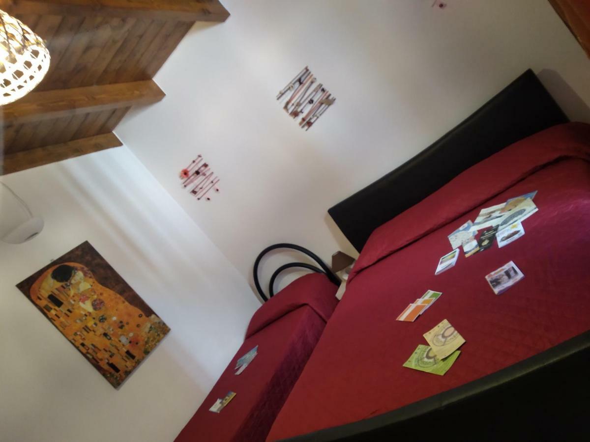 B&B La Gazza Ladra Carmiano  Extérieur photo